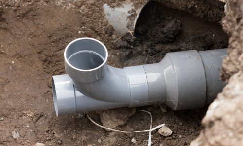 水道工事　下水管の敷設